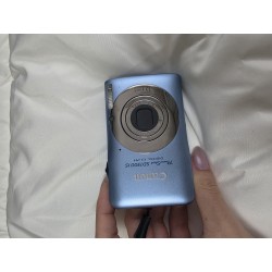 Canon PowerShot SD1300 IS Blue ??